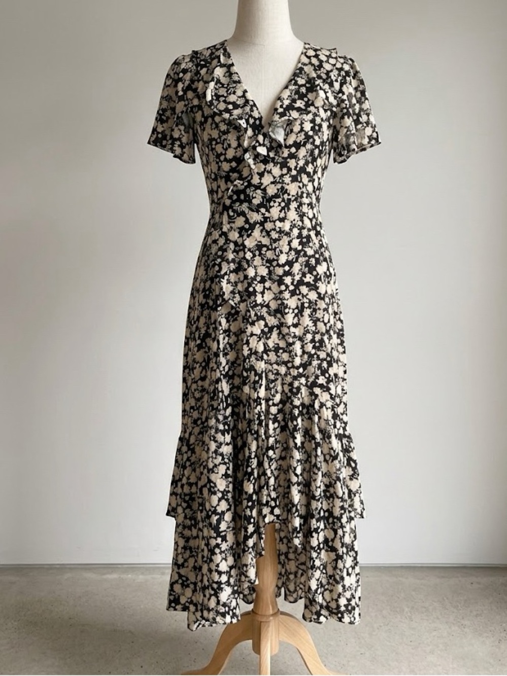 &Other Stories Floral Wrap Dress w Tie